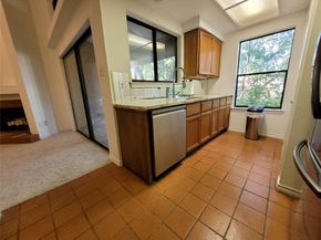 8200 Neely DR 202, Austin TX 78759