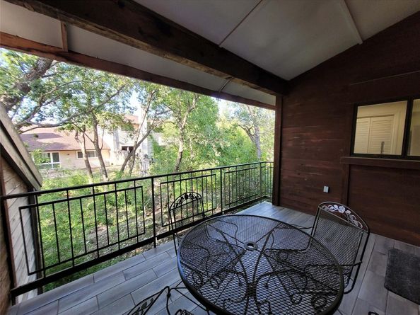 8200 Neely DR 202, Austin TX 78759