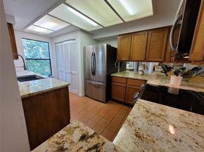 8200 Neely DR 202, Austin TX 78759