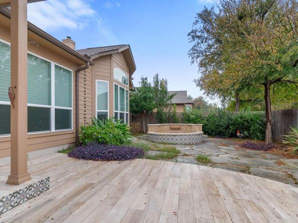 615 Spanish Mustang DR, Cedar Park TX 78613