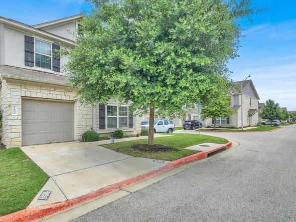 1600 Airedale RD 2601, Austin TX 78748