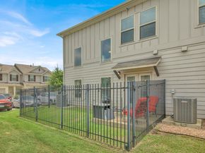 1600 Airedale RD 2601, Austin TX 78748