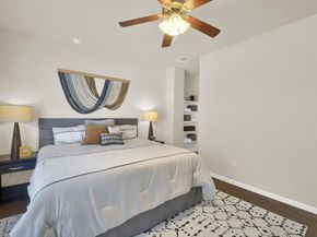 1600 Airedale RD 2601, Austin TX 78748