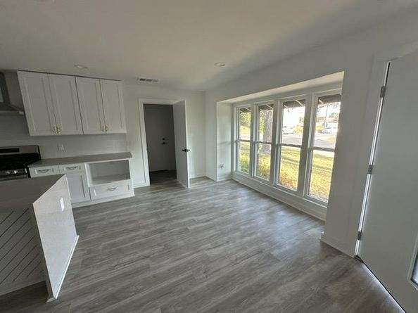 2101 Vanderbilt LN, Austin TX 78723