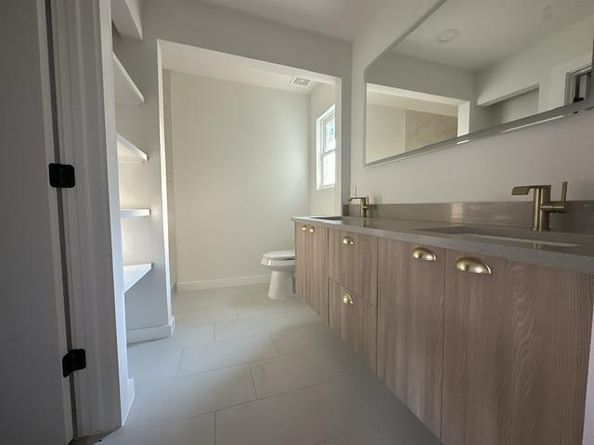 2101 Vanderbilt LN, Austin TX 78723