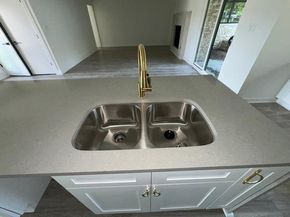 2101 Vanderbilt LN, Austin TX 78723