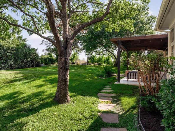 2036 Wimberly LN, Austin TX 78735
