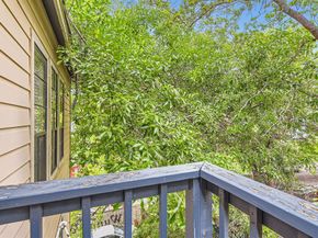 711 W 21st ST 302, Austin TX 78705