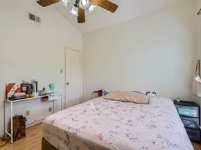 711 W 21st ST 302, Austin TX 78705