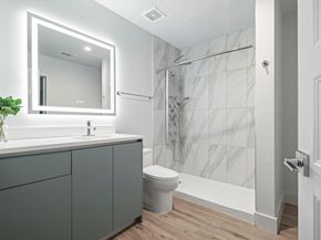 5515 Humming Bird LN 307, Austin TX 78745