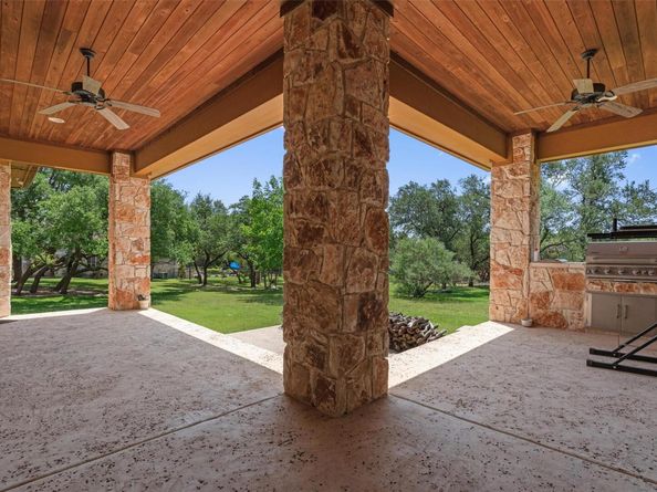 141 Canyon Oak LOOP, Georgetown TX 78633