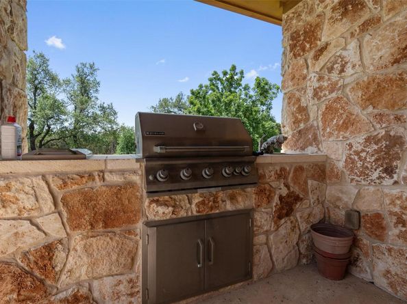 141 Canyon Oak LOOP, Georgetown TX 78633