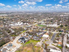 2706 Wheless LN Bldg 1, Austin TX 78723