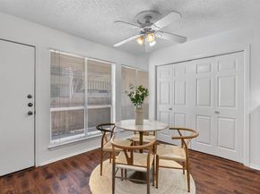 6910 Hart LN 203, Austin TX 78731