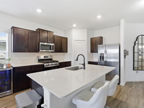 832 Mallow RD, Leander TX 78641