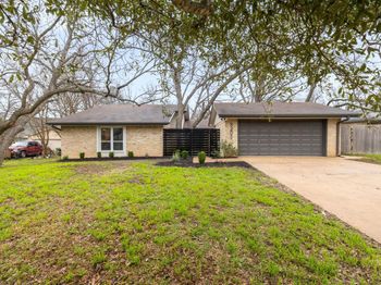 8205 Alabama DR