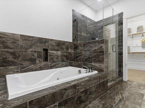 512 Sunny LN A, Austin TX 78704