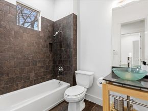 512 Sunny LN A, Austin TX 78704