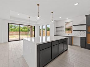 7424 Desert Needle DR, Lago Vista TX 78645