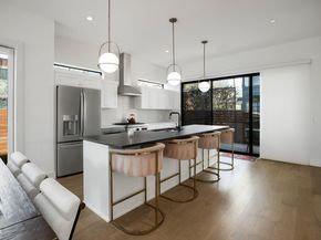 1410 E 3rd ST A, Austin TX 78702