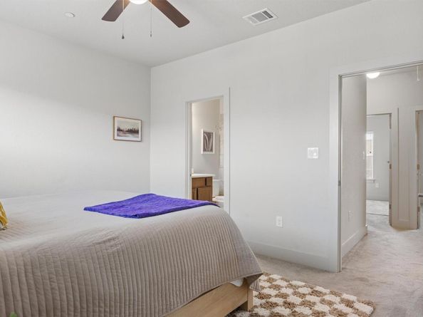 2056 Local Rebel LOOP, Leander TX 78641