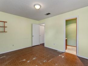 1808 Heatherglen LN, Austin TX 78758
