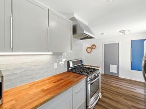 6209 Peggy ST, Austin TX 78723