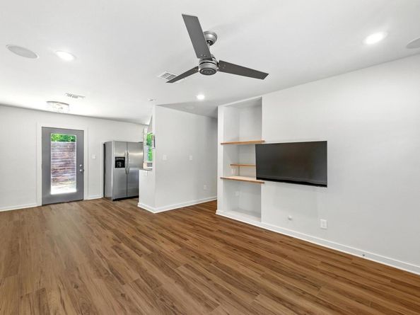 6209 Peggy ST, Austin TX 78723