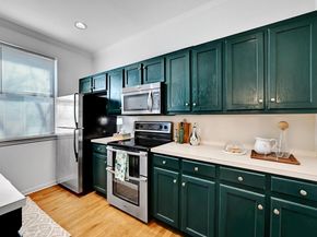 611 E 45th ST 15, Austin TX 78751