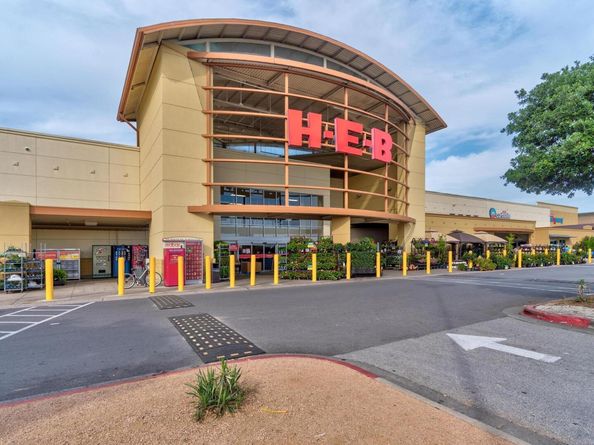 611 E 45th ST 15, Austin TX 78751