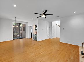 611 E 45th ST 15, Austin TX 78751