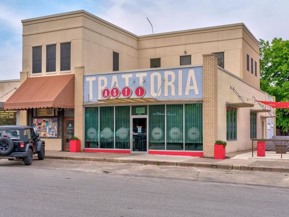 611 E 45th ST 15, Austin TX 78751