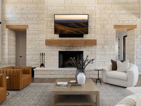 6037 W Verandero CT, Austin TX 78738