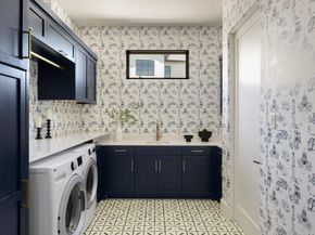 6037 W Verandero CT, Austin TX 78738