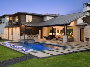 6037 W Verandero CT, Austin TX 78738