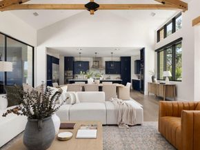 6037 W Verandero CT, Austin TX 78738