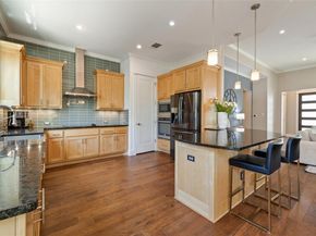 16101 Shady Nest CT 41, Austin TX 78738