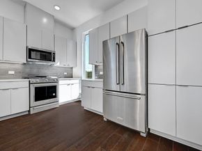 6821 Wolfcreek PASS 2, Austin TX 78749