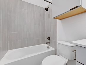 6821 Wolfcreek PASS 2, Austin TX 78749