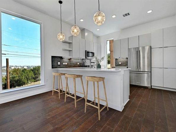 6821 Wolfcreek PASS 2, Austin TX 78749