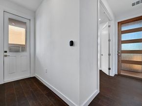 6821 Wolfcreek PASS 2, Austin TX 78749