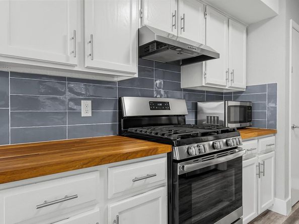 4904 Wing RD, Austin TX 78749