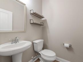 1709 Stinnett DR, Leander TX 78641