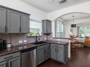 532 Lookout Tree LN, Round Rock TX 78664