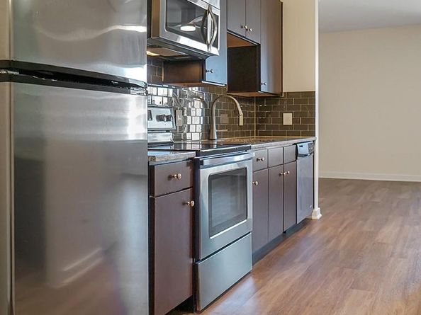 1900 Barton Springs RD 4013, Austin TX 78704