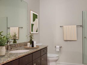 1900 Barton Springs RD 4013, Austin TX 78704