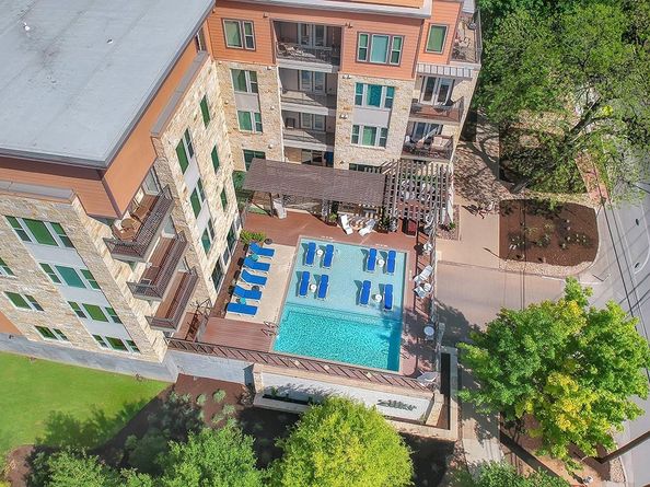 1900 Barton Springs RD 4013, Austin TX 78704