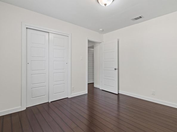 6305 Vioitha DR B, Austin TX 78723