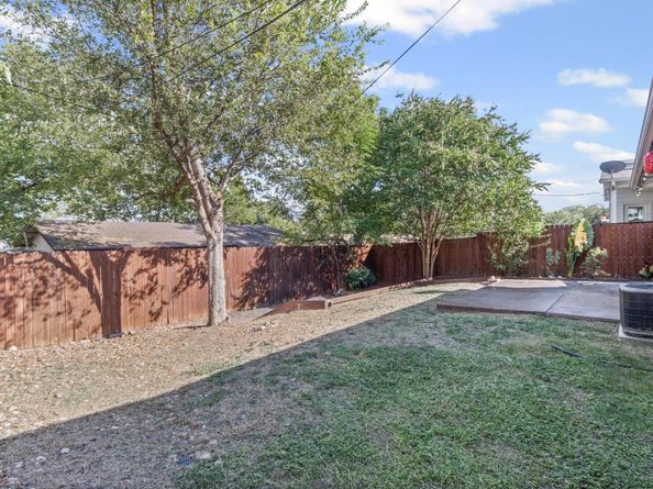 6305 Vioitha DR B, Austin TX 78723
