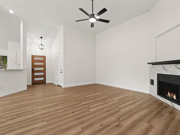 712 Clearwater TRL, Round Rock TX 78664